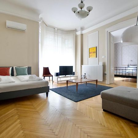 Standard Apartment By Hi5 - Kecskemeti Street Suite Budapest Exterior foto
